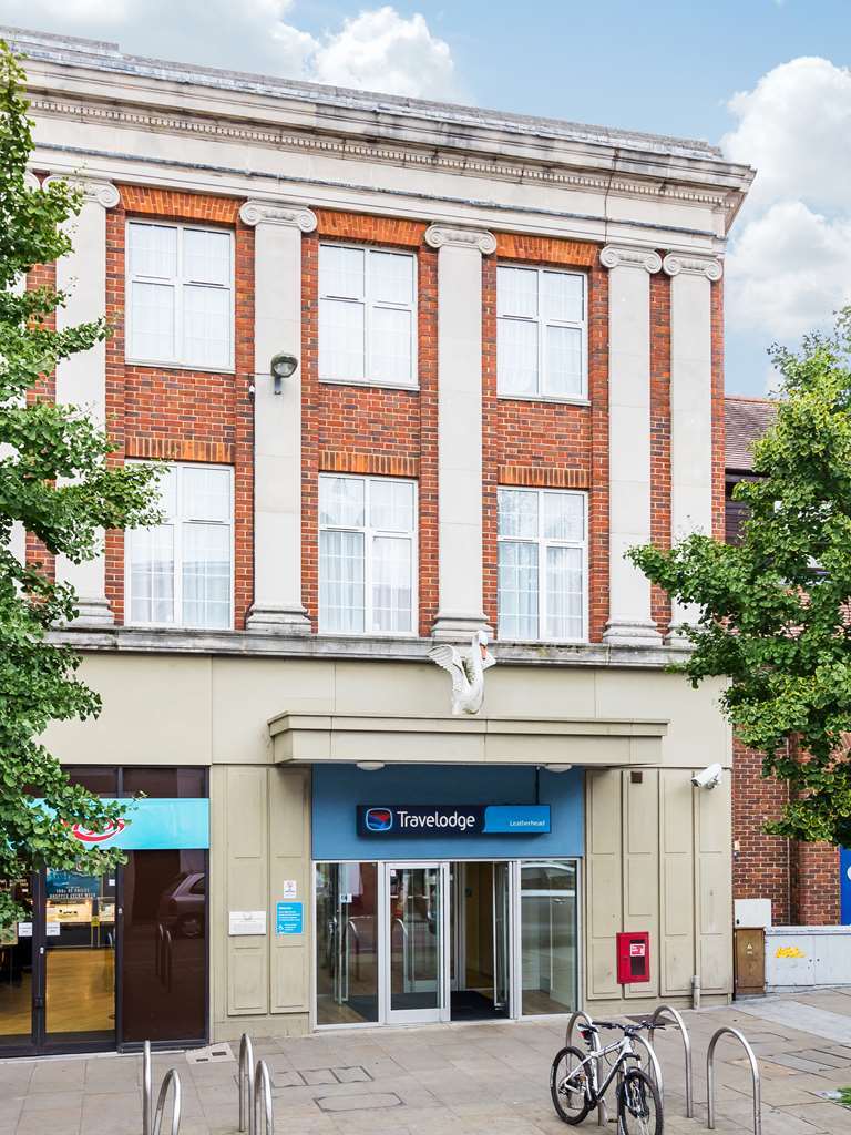 Travelodge Leatherhead Exterior foto